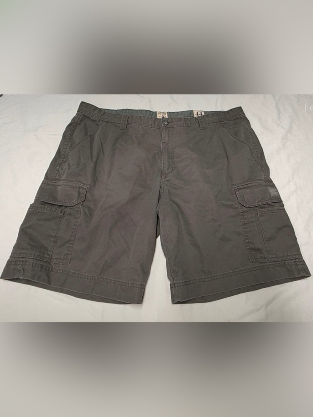 Men's Cargo Shorts in Charcoal Gray - Casual Utility Style
